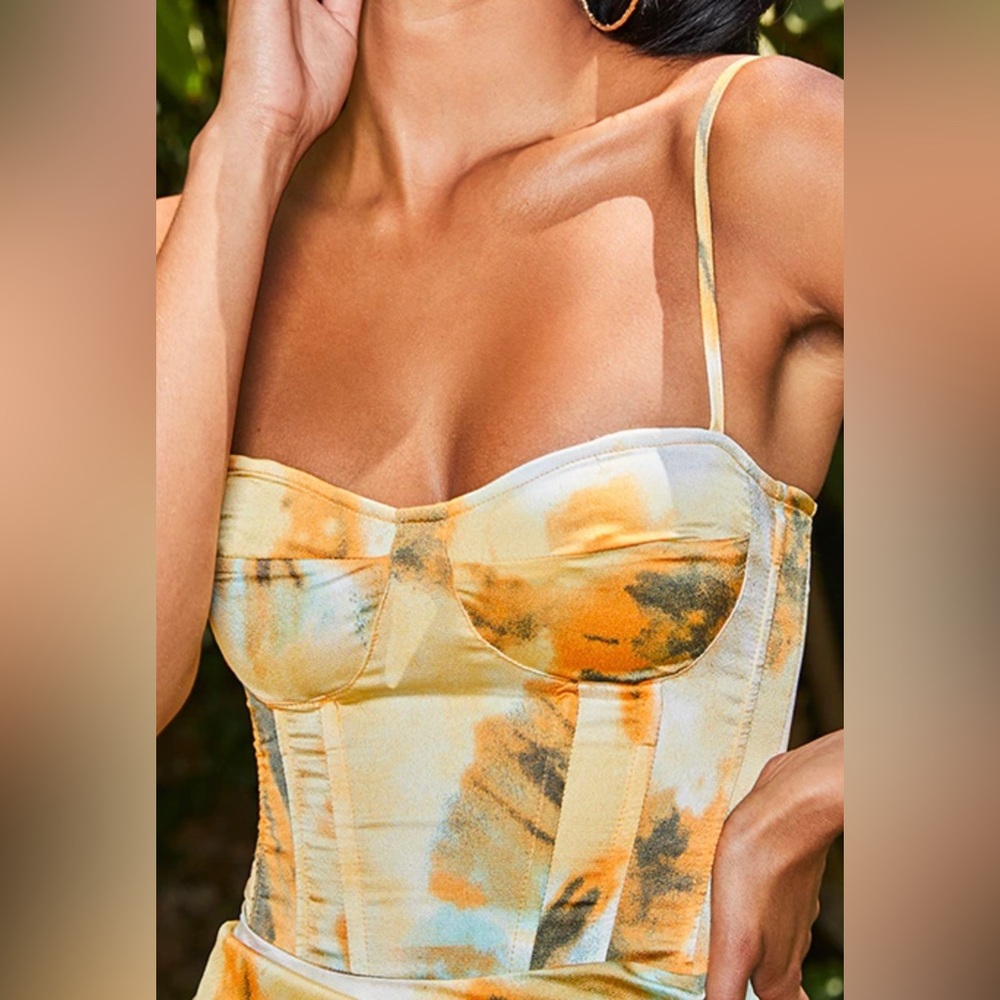 Prettylittlething Orange Tie Dye Print Structured Corset Top